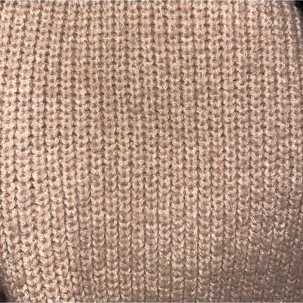 Neutral Color-Block Abstract Sweater - Picture 4 of 6